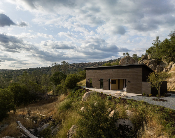 На вершине мира: дом рядом с национальным парком Йосемите